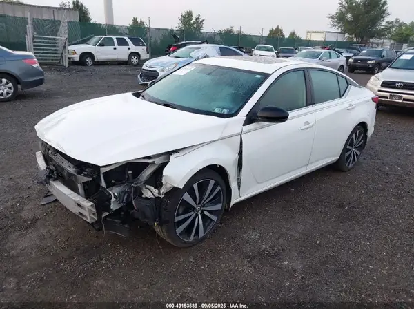 1N4BL4CV5KC137456 2019 NISSAN ALTIMA - Image 2