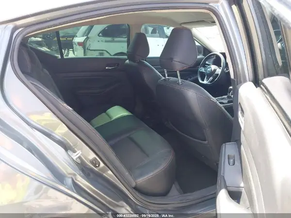 1N4BL4CV5KC156685 2019 NISSAN ALTIMA - Image 8