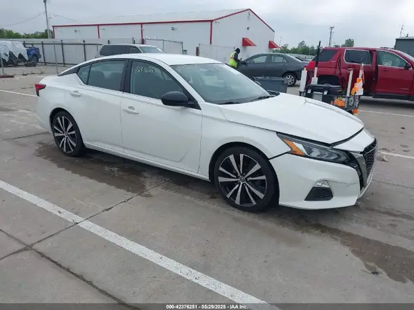 1N4BL4CV5KC157741 2019 NISSAN ALTIMA - Image 1