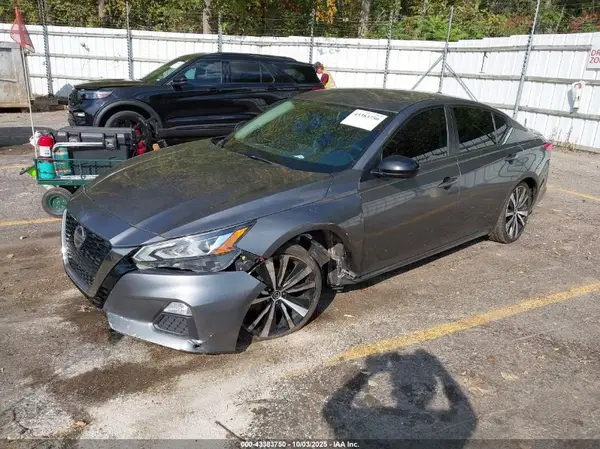 1N4BL4CV5KC201155 2019 NISSAN ALTIMA - Image 2