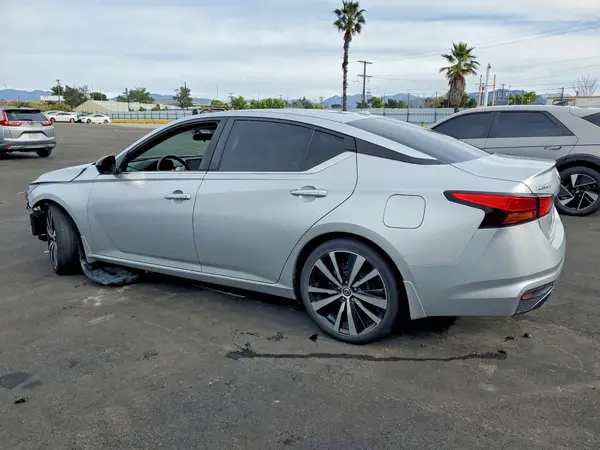 1N4BL4CV5KC206775 2019 NISSAN ALTIMA - Image 2