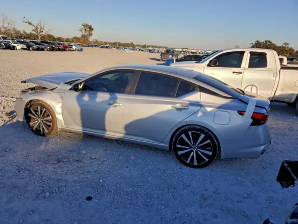 1N4BL4CV5KC213628 2019 NISSAN ALTIMA - Image 2