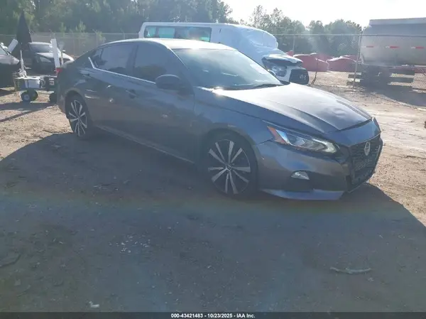 1N4BL4CV5KC248704 2019 NISSAN ALTIMA - Image 1