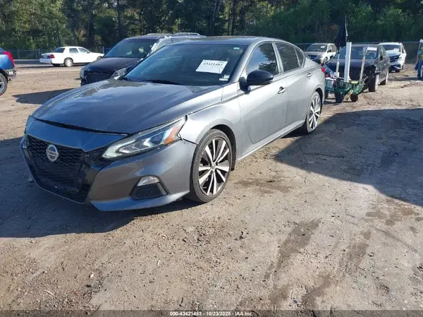 1N4BL4CV5KC248704 2019 NISSAN ALTIMA - Image 2
