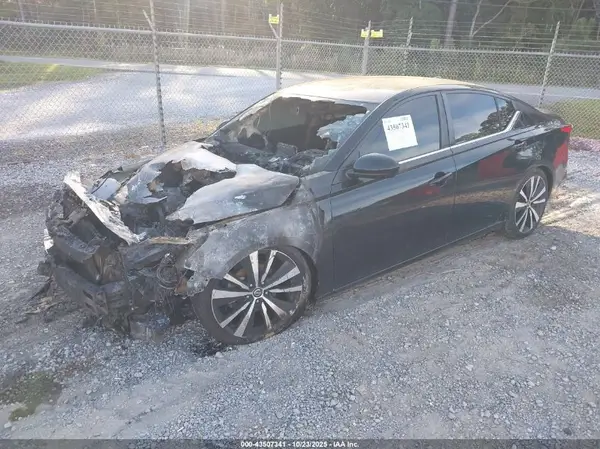 1N4BL4CV5KC259783 2019 NISSAN ALTIMA - Image 2