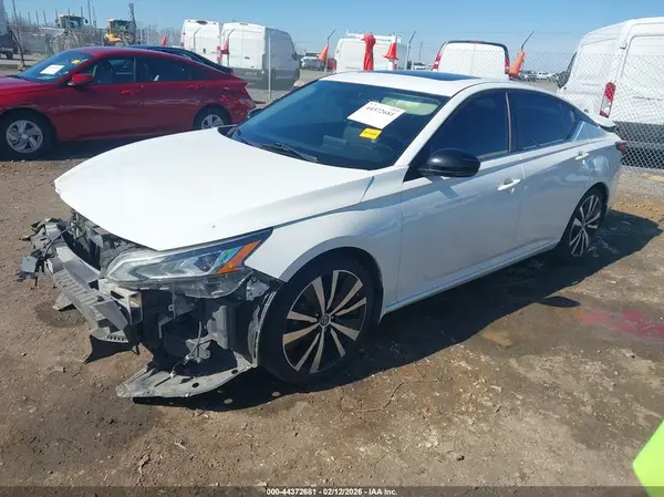 1N4BL4CV5KN316665 2019 NISSAN ALTIMA - Image 2