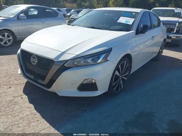 1N4BL4CV5KN316925 2019 NISSAN ALTIMA - Image 2
