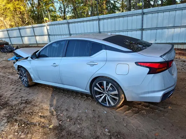1N4BL4CV5KN321249 2019 NISSAN ALTIMA - Image 2
