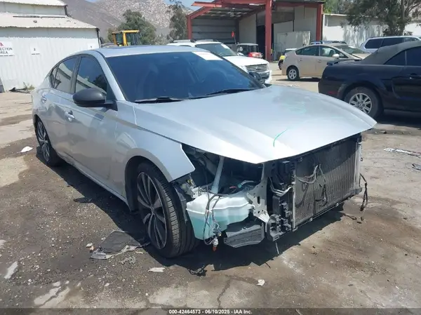 1N4BL4CV5LC125342 2020 NISSAN ALTIMA - Image 1