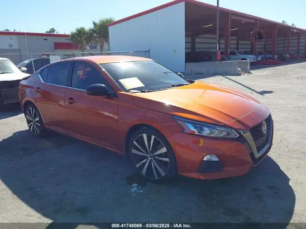 1N4BL4CV5LC148894 2020 NISSAN ALTIMA - Image 1