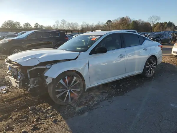 1N4BL4CV5LC149673 2020 NISSAN ALTIMA - Image 1