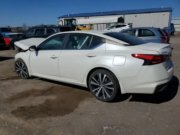 1N4BL4CV5LC149981 2020 NISSAN ALTIMA - Image 2