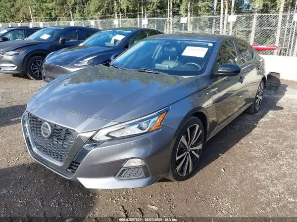 1N4BL4CV5LC160320 2020 NISSAN ALTIMA - Image 2