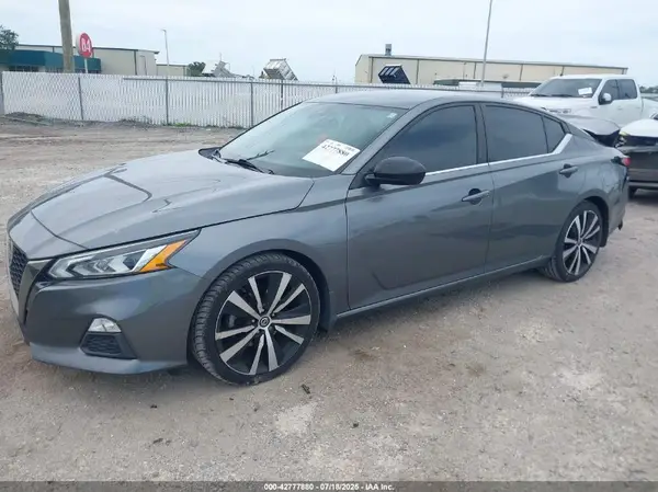 1N4BL4CV5LC168613 2020 NISSAN ALTIMA - Image 2