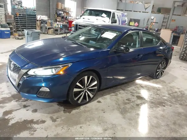 1N4BL4CV5LC175514 2020 NISSAN ALTIMA - Image 2