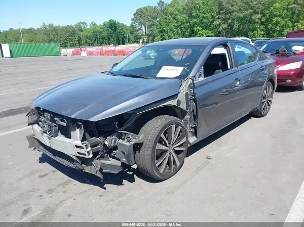 1N4BL4CV5LC210603 2020 NISSAN ALTIMA - Image 2