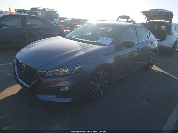 1N4BL4CV5LC239339 2020 NISSAN ALTIMA - Image 2