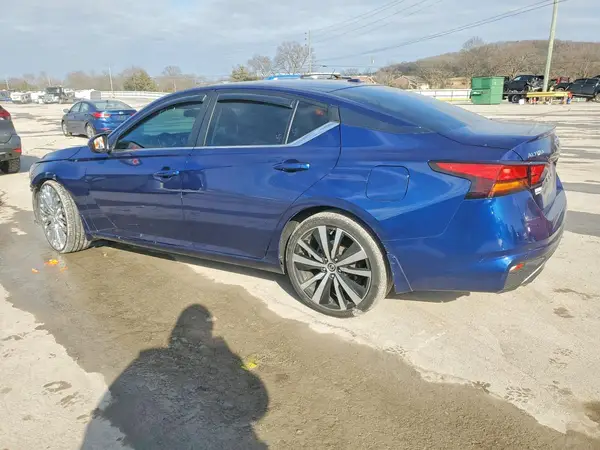 1N4BL4CV5LC241575 2020 NISSAN ALTIMA - Image 2