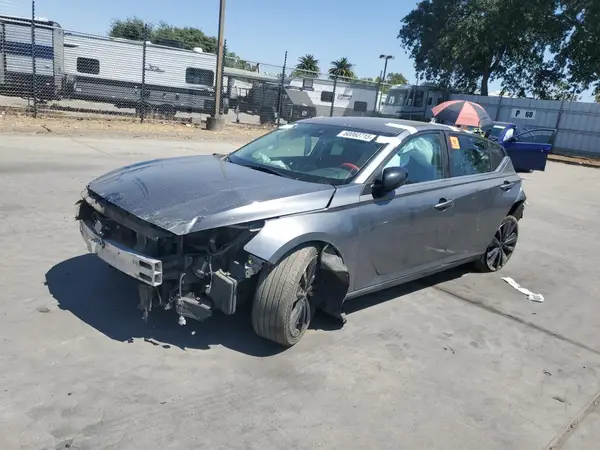 1N4BL4CV5LC266279 2020 NISSAN ALTIMA - Image 1