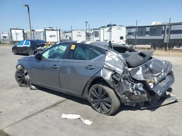 1N4BL4CV5LC266279 2020 NISSAN ALTIMA - Image 2