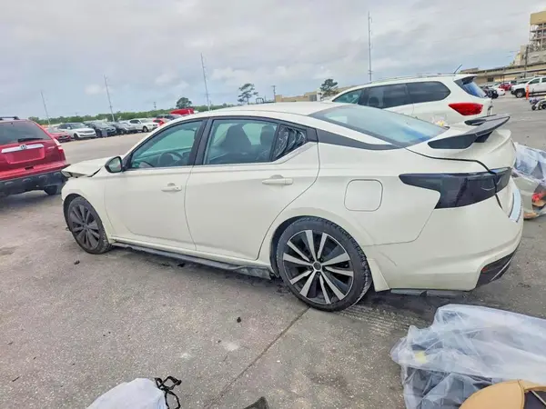 1N4BL4CV5LC272051 2020 NISSAN ALTIMA - Image 2