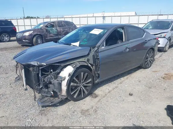 1N4BL4CV5LC274043 2020 NISSAN ALTIMA - Image 2