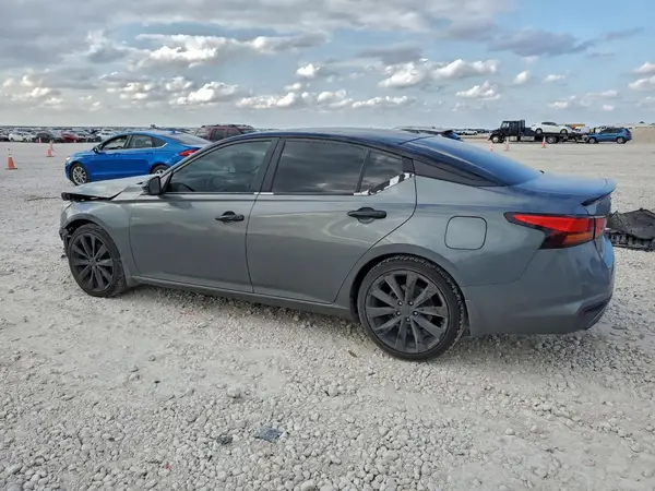 1N4BL4CV5LN313900 2020 NISSAN ALTIMA - Image 2