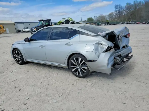 1N4BL4CV5MN395483 2021 NISSAN ALTIMA - Image 2