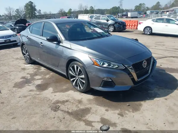 1N4BL4CV5MN400665 2021 NISSAN ALTIMA - Image 1