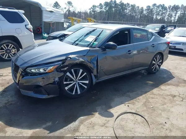 1N4BL4CV5MN400665 2021 NISSAN ALTIMA - Image 2