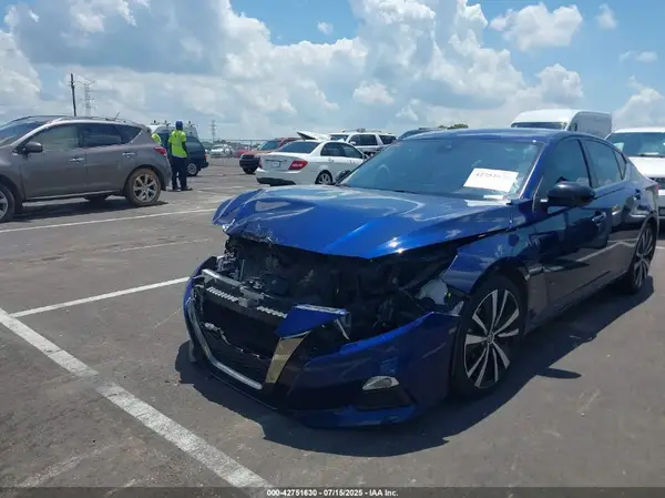 1N4BL4CV5MN401475 2021 NISSAN ALTIMA - Image 2