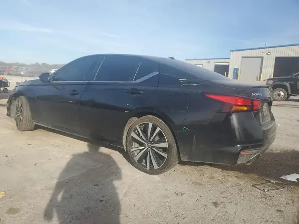 1N4BL4CV5MN417353 2021 NISSAN ALTIMA - Image 2