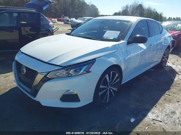 1N4BL4CV5NN304648 2022 NISSAN ALTIMA - Image 2