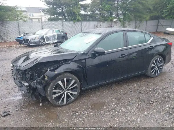 1N4BL4CV5NN317724 2022 NISSAN ALTIMA - Image 2
