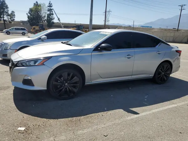 1N4BL4CV5NN332868 2022 NISSAN ALTIMA - Image 1