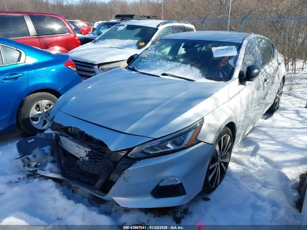 1N4BL4CV5NN333843 2022 NISSAN ALTIMA - Image 2