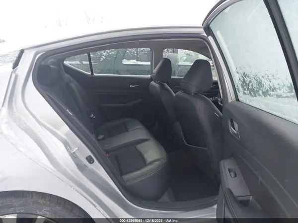 1N4BL4CV5NN333843 2022 NISSAN ALTIMA - Image 8