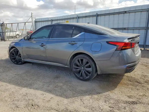 1N4BL4CV5NN342610 2022 NISSAN ALTIMA - Image 2