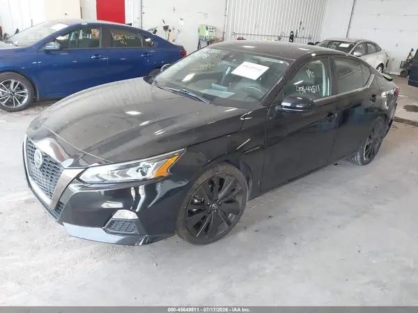 1N4BL4CV5NN355325 2022 NISSAN ALTIMA - Image 2