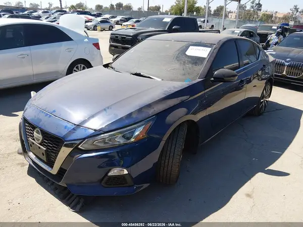 1N4BL4CV5NN360251 2022 NISSAN ALTIMA - Image 2