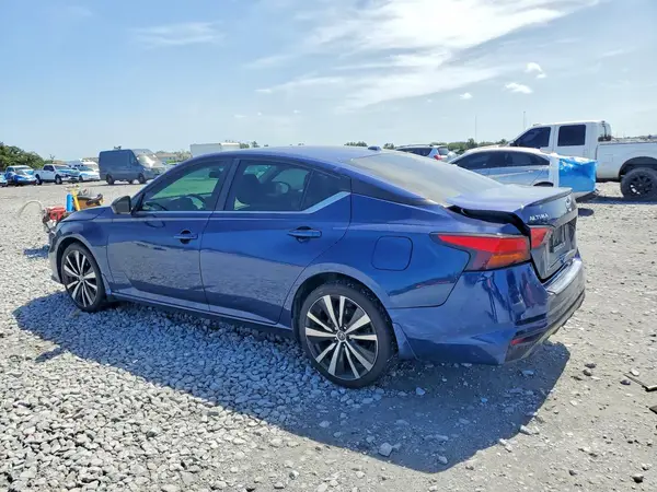 1N4BL4CV5NN366325 2022 NISSAN ALTIMA - Image 2