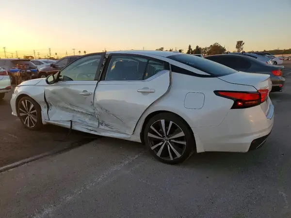 1N4BL4CV5NN374618 2022 NISSAN ALTIMA - Image 2