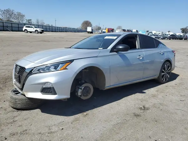 1N4BL4CV5NN400666 2022 NISSAN ALTIMA - Image 1