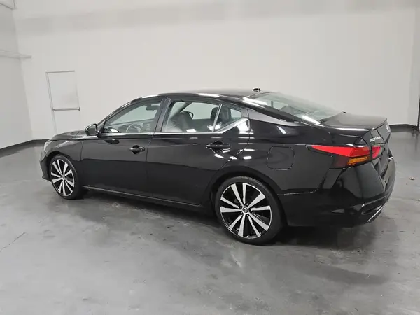 1N4BL4CV5NN406466 2022 NISSAN ALTIMA - Image 2