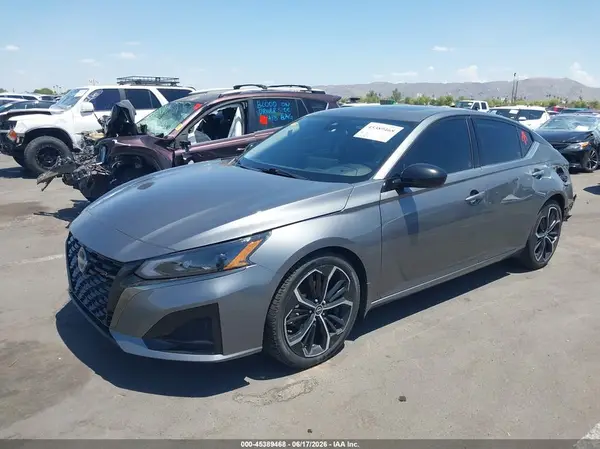 1N4BL4CV5PN300294 2023 NISSAN ALTIMA - Image 2