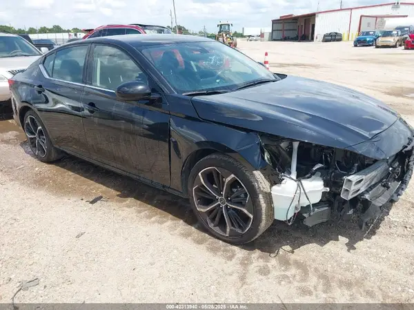 1N4BL4CV5PN349463 2023 NISSAN ALTIMA - Image 1