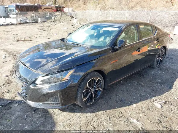 1N4BL4CV5PN364979 2023 NISSAN ALTIMA - Image 2