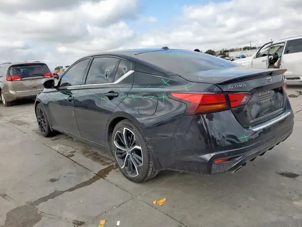 1N4BL4CV5PN369759 2023 NISSAN ALTIMA - Image 2