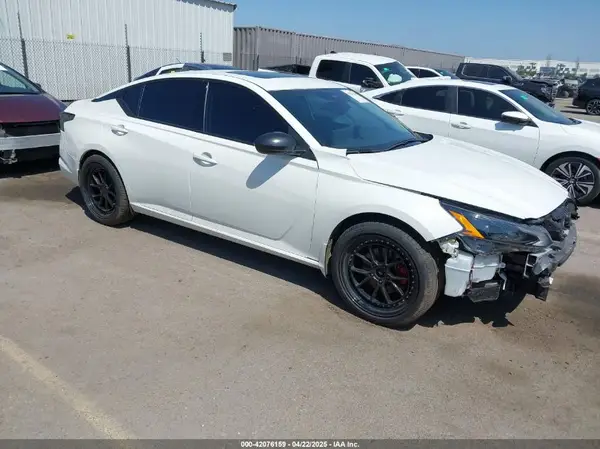 1N4BL4CV5PN396623 2023 NISSAN ALTIMA - Image 1