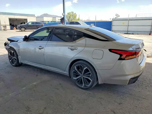 1N4BL4CV5PN400881 2023 NISSAN ALTIMA - Image 2